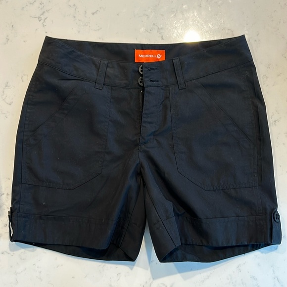 Women’s Merrell Black Shorts size 6 - Picture 1 of 8